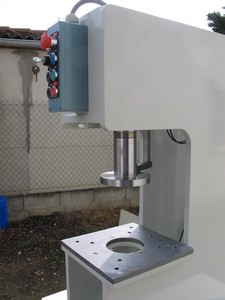 centrale  reservoir 80L